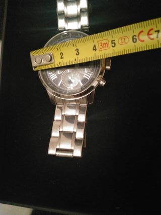 Reloj Guess Caballero Negro y Plateado