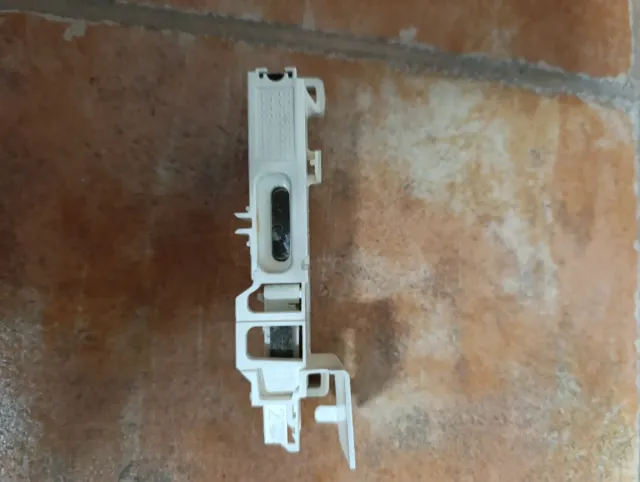 Microinterruptor Secadora AEG