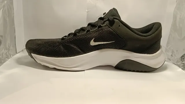 Zapatillas Nike Negras y Blancas