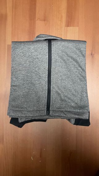 Sudadera +8000 Gris con Capucha Talla M