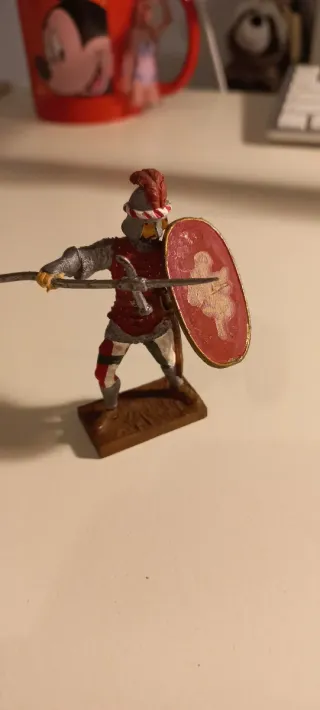 Soldatino medievale scala 1:32