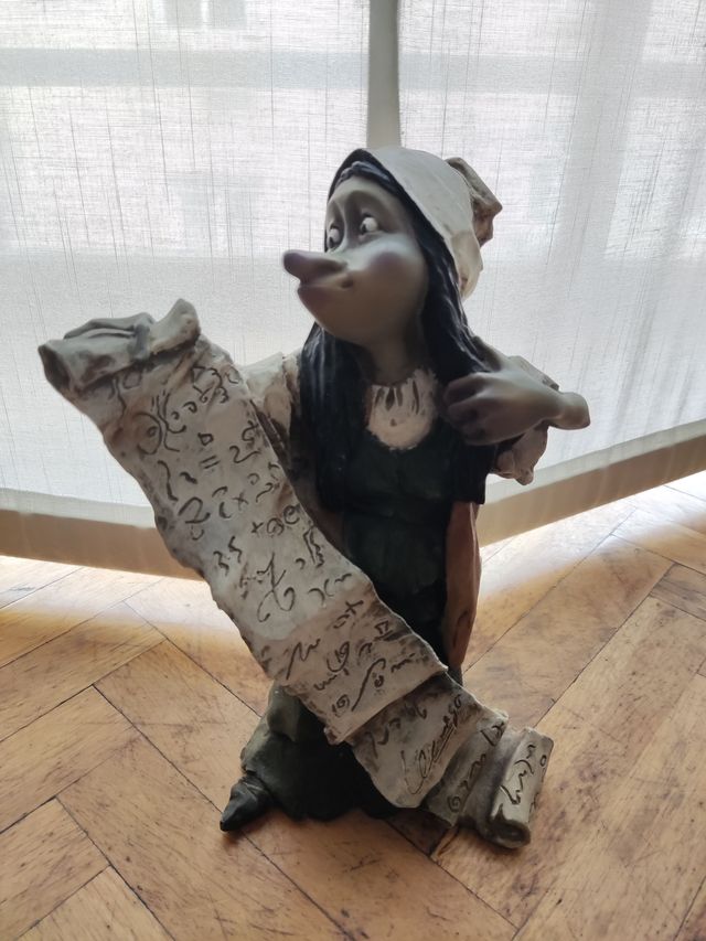 Figura Bruja Cerámica