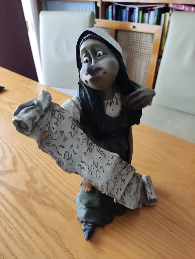 Figura Bruja Cerámica