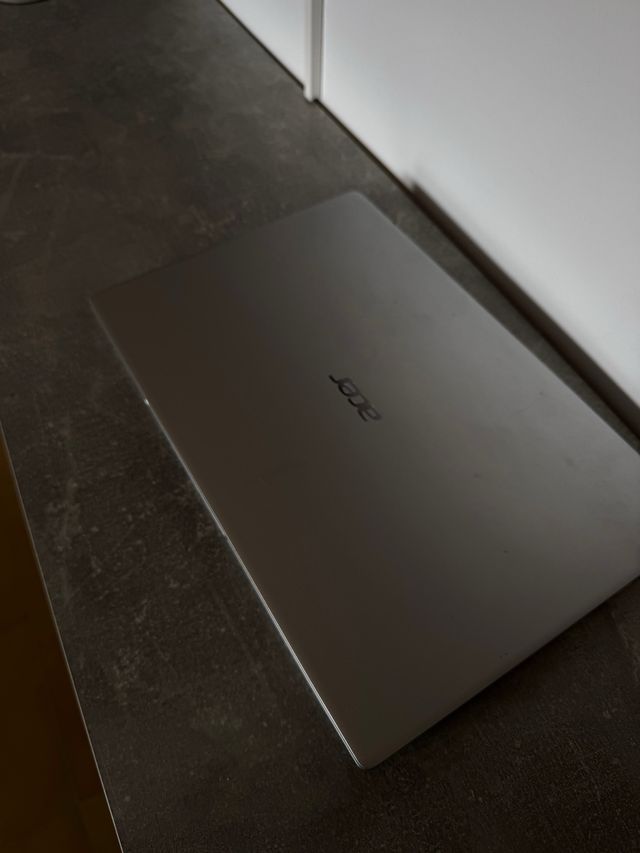 ORDEANDOR Acer Swift 1 SF114-34 Portátil