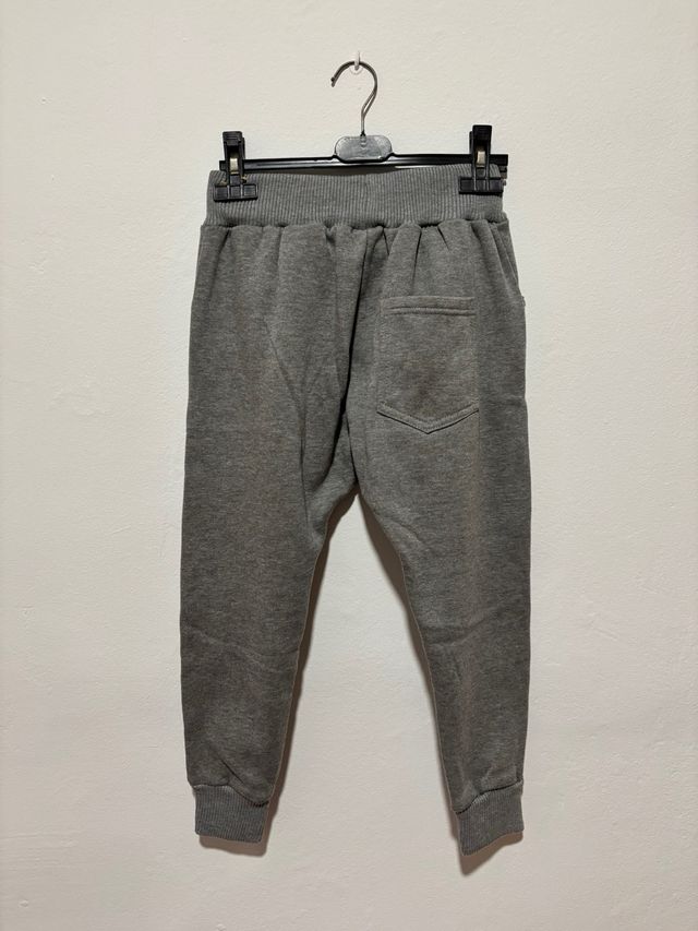 Pantalón chándal gris niño