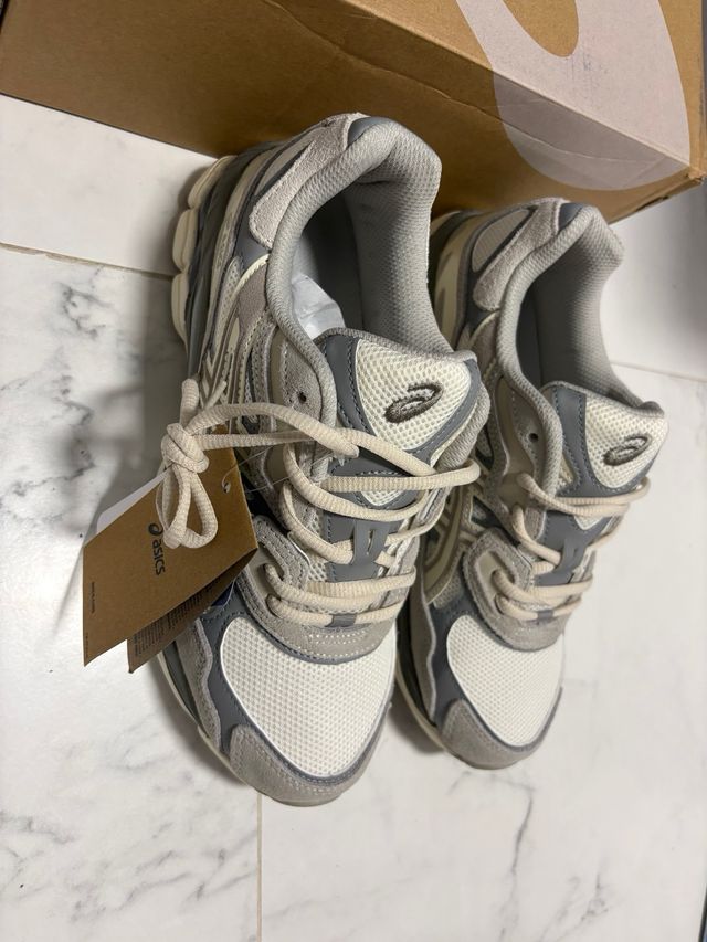 Asics Gel-NYC Grigio e Bianco