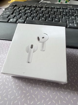 Airpods 4