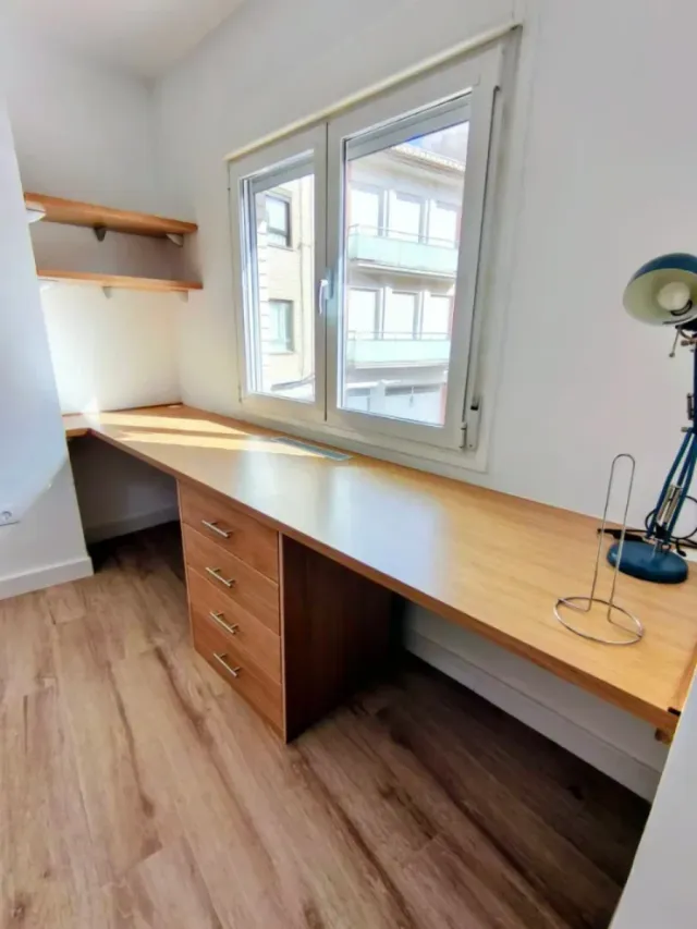 ESCRITORIOS A MEDIDA