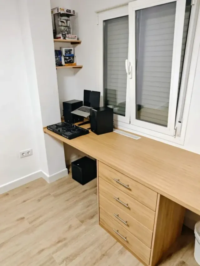 ESCRITORIOS A MEDIDA