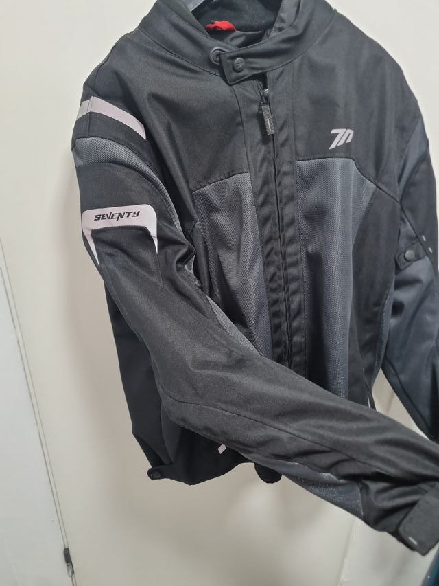 Cazadora Seventy Moto JT44 Negra