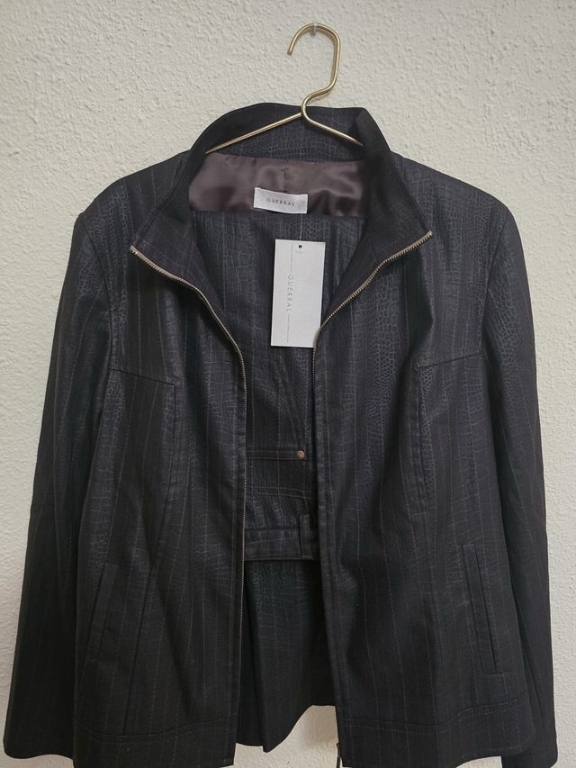 Blazer SC gris con cinturón Talla S