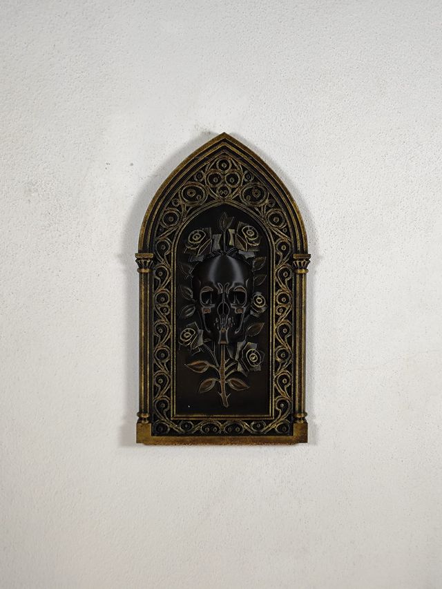 Arte de Parede Gótico Caveira Dourada