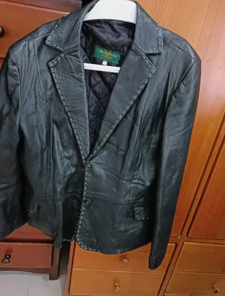 Abrigo de piel beige talla M