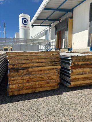 Paneles Sándwich Aislamiento Industrial