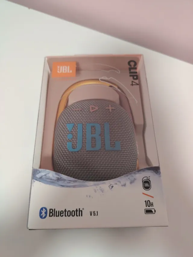 Altavoz portátil JBL Clip 4