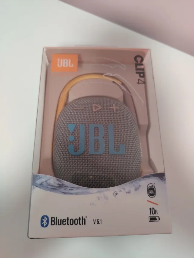 Altavoz portátil JBL Clip 4