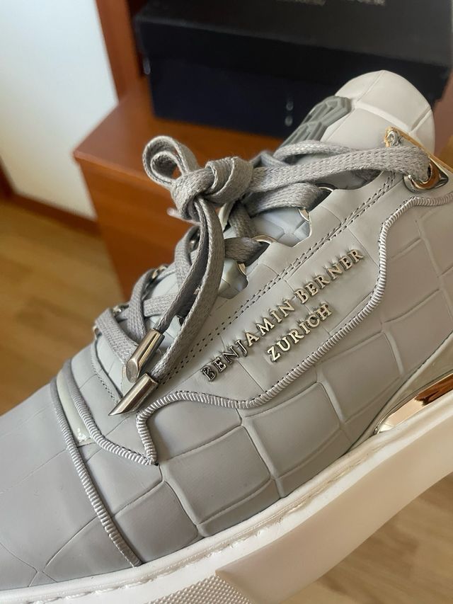 Zapatillas Benjamin Berner Grises y Plateadas