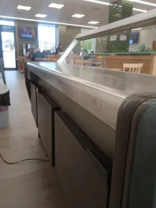 Nevera charcutería/pastelería