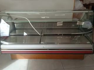 Nevera charcutería/pastelería