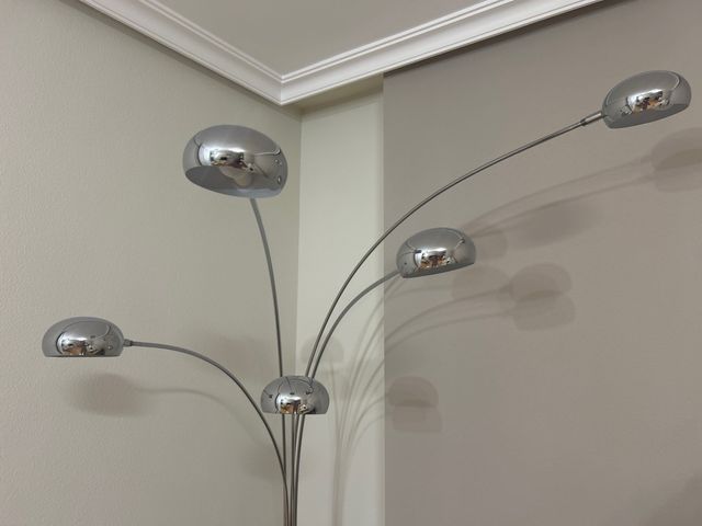 Lámpara de pie salón moderna