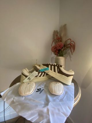 Adidas Zapatillas Beige y Marrón