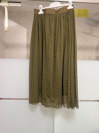 Falda larga Stradivarius verde S