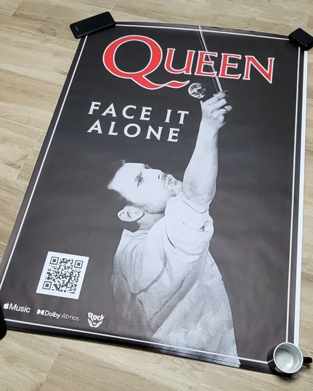Póster Queen Face It Alone 100x140