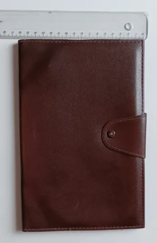 Cartera multiusos marrón vintage