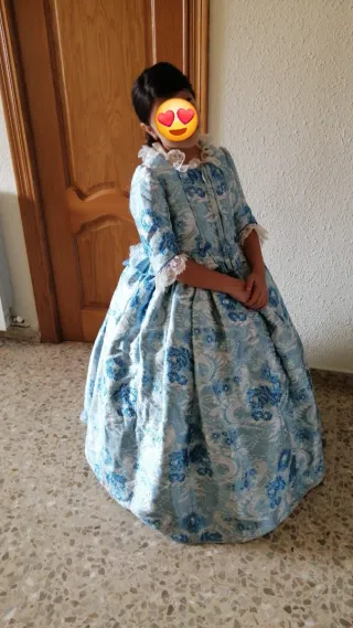 Vestido Fallera Niña Azul cielo.