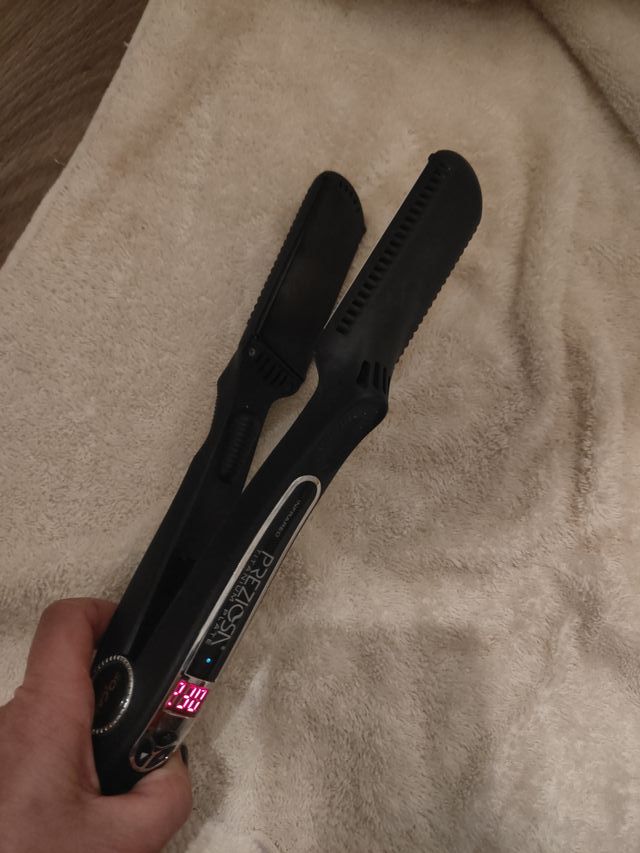 Plancha pelo PREZIOSA Titanium
