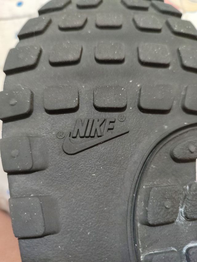 Zapatillas Nike Mujer Verde Oliva