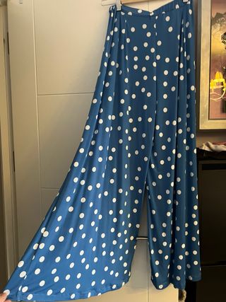 Pantalones palazzo lunares tela seda fría