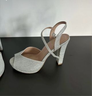 Sandalias fiesta tacón plateadas 10 cm