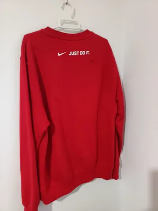 Sudadera Nike Roja