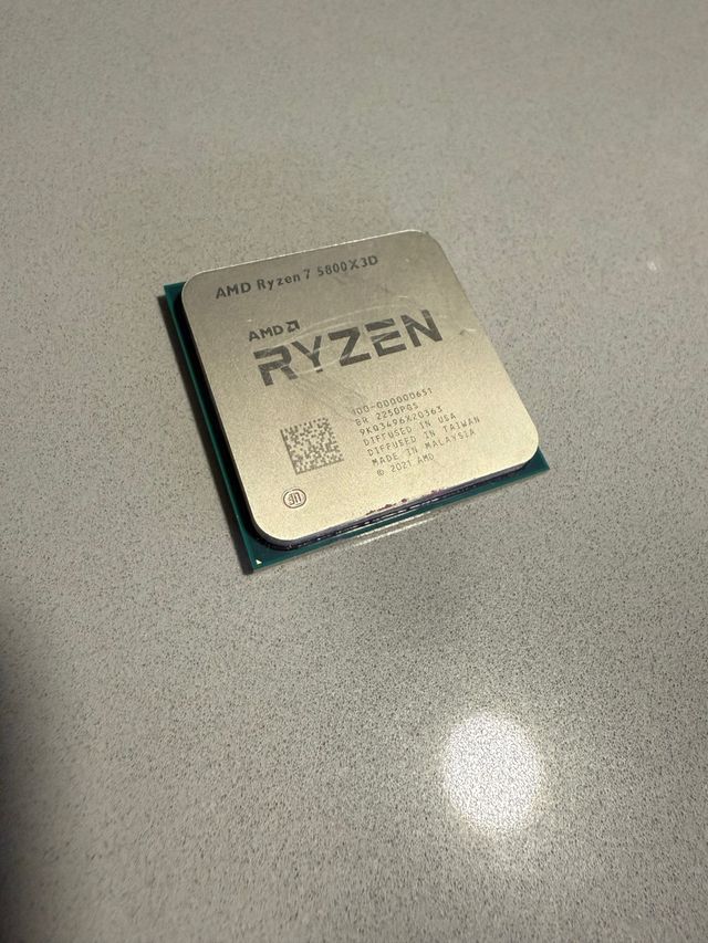 AMD Ryzen 7 5800X3D Procesador