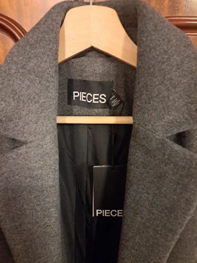 Abrigo largo gris Pieces