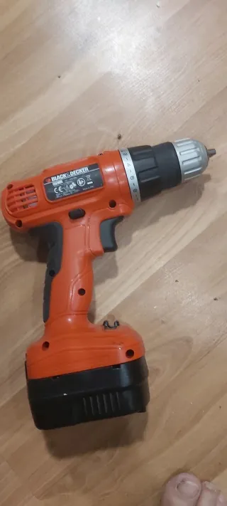 Taladro Black & Decker 12V