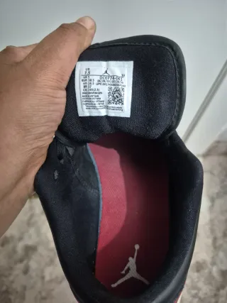 Zapatillas Jordan 1 Low Negro Rojo