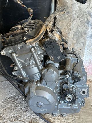 Motor CFMOTO 800 MT Sport(afectado Dana)Haz Oferta