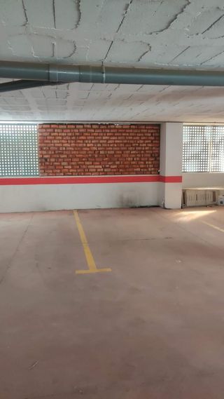Alquilo plaza garaje en los boliches