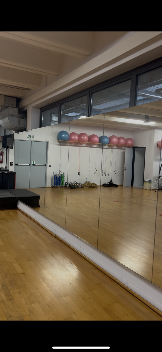 Specchi palestra anti-infortunio