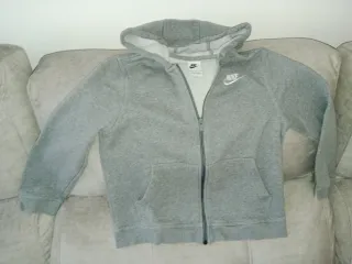Sudadera Nike Gris con Cremallera