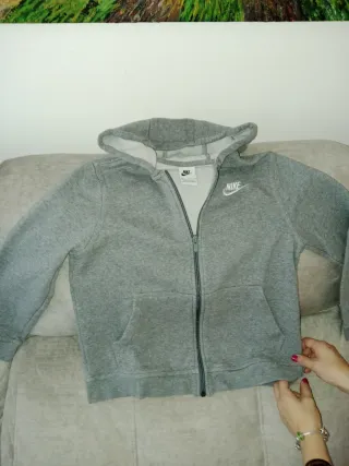 Sudadera Nike Gris con Cremallera