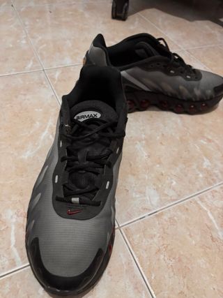 Zapatillas Nike Air Max DN8 Negras Rojas
