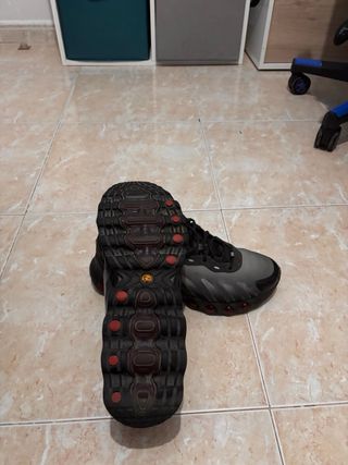 Zapatillas Nike Air Max DN8 Negras Rojas