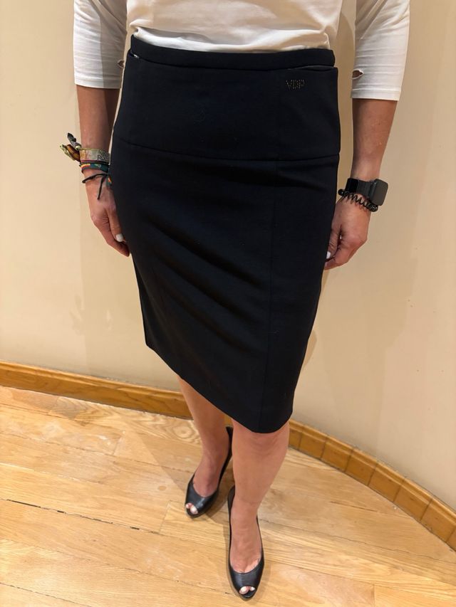 Falda midi VDP COLLECTION negra