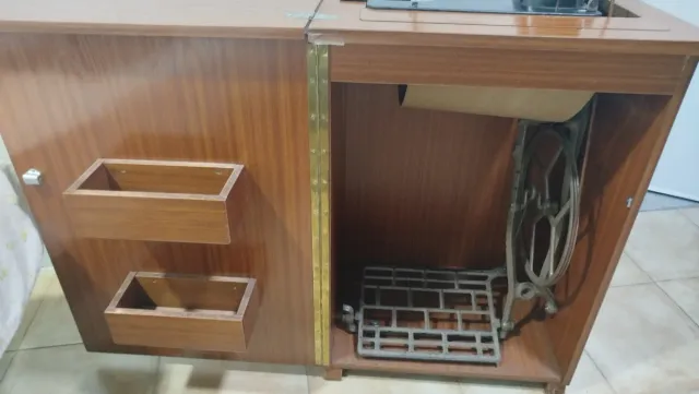 Máquina de coser Alfa