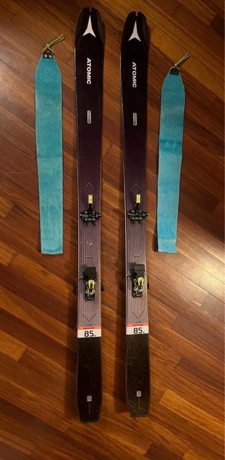 Esquís de travesía Atomic Backland 85 UL 158cm.
