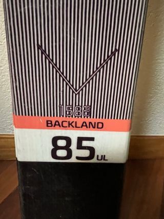 Esquís de travesía Atomic Backland 85 UL 158cm.