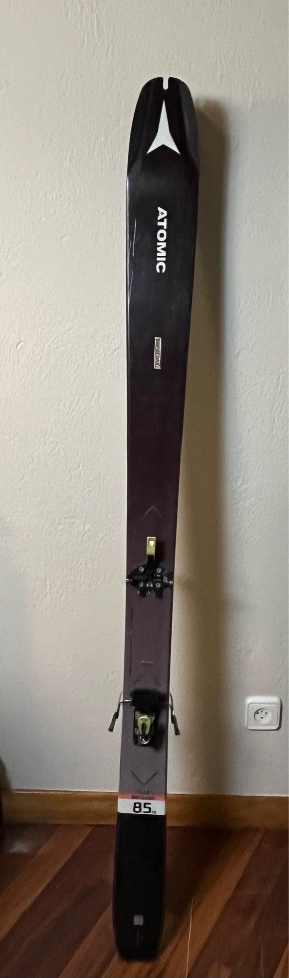 Esquís de travesía Atomic Backland 85 UL 158cm.